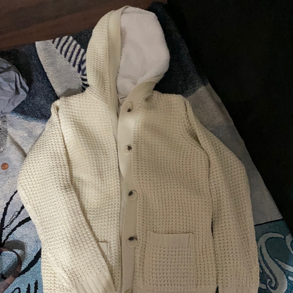 Button Sweater with hood